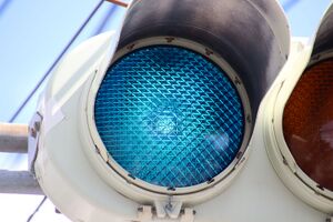 信号機 本物 レンズ Zレンズ - 信号機Wiki