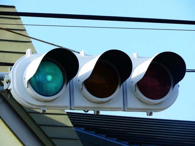 多眼レンズ - 信号機Wiki